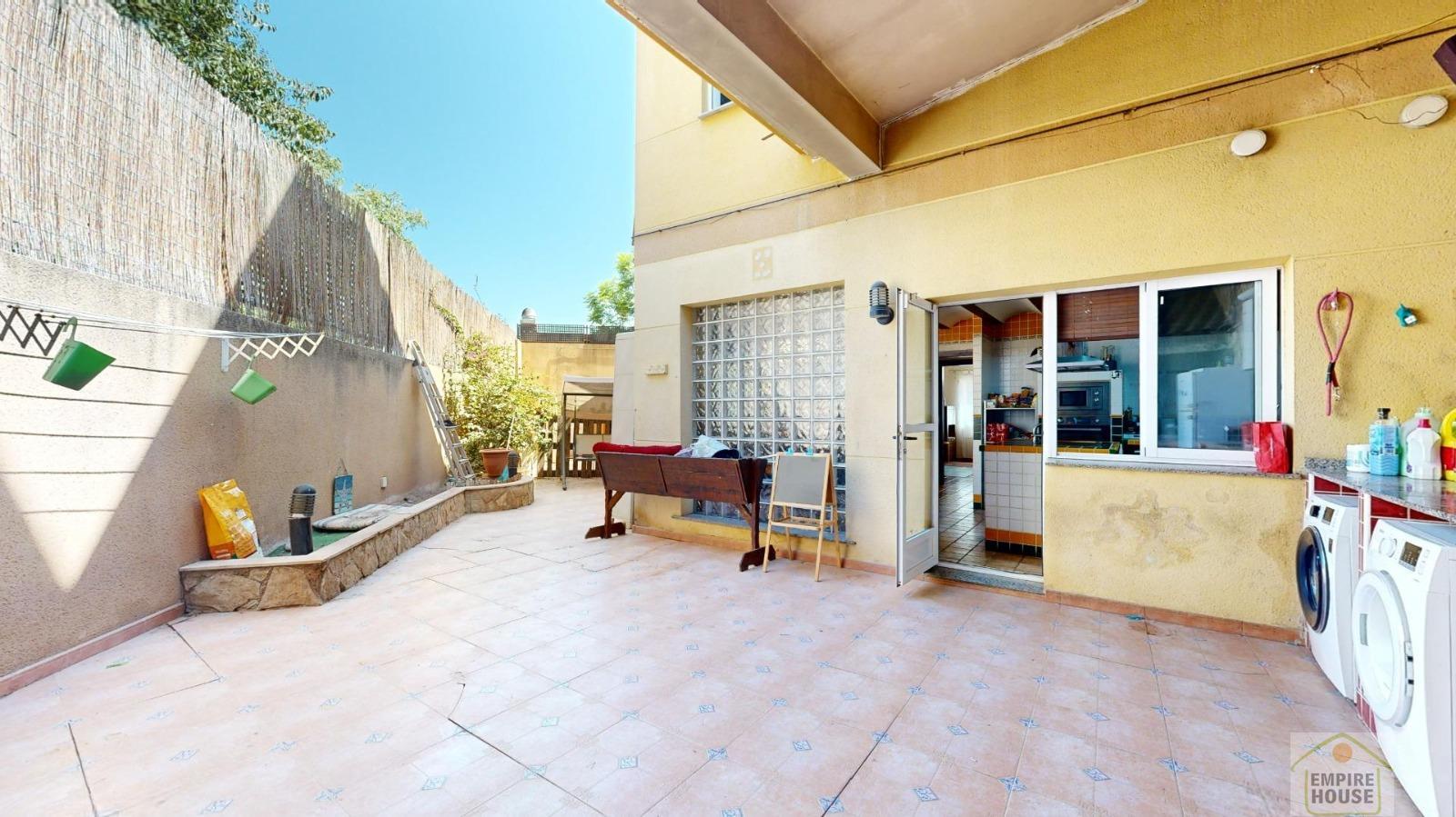 For sale of chalet in Gilet