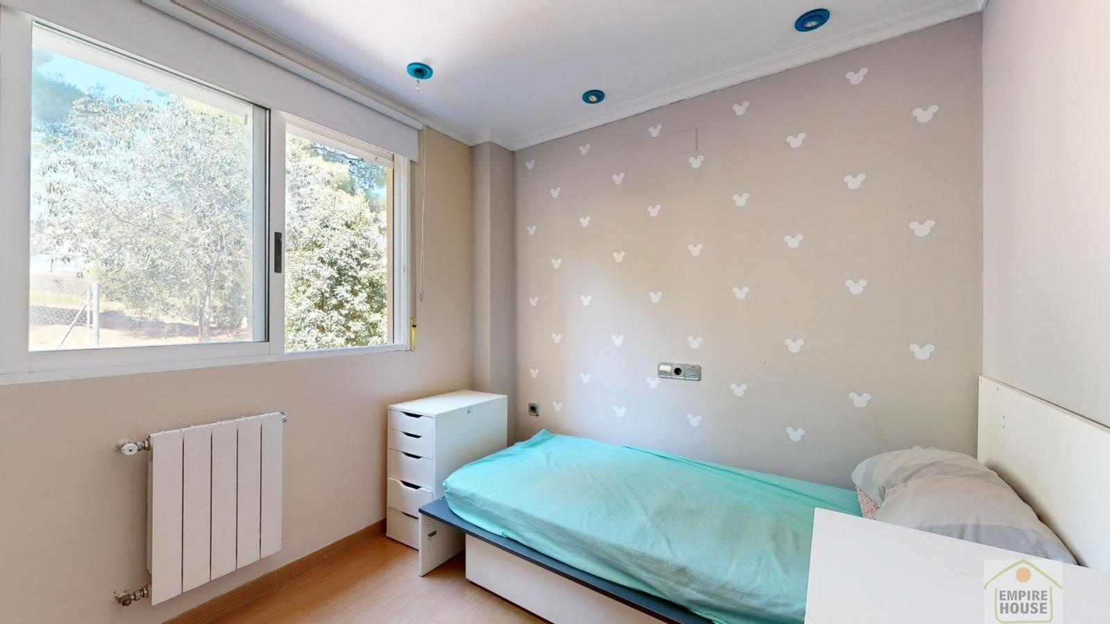 For sale of chalet in Gilet
