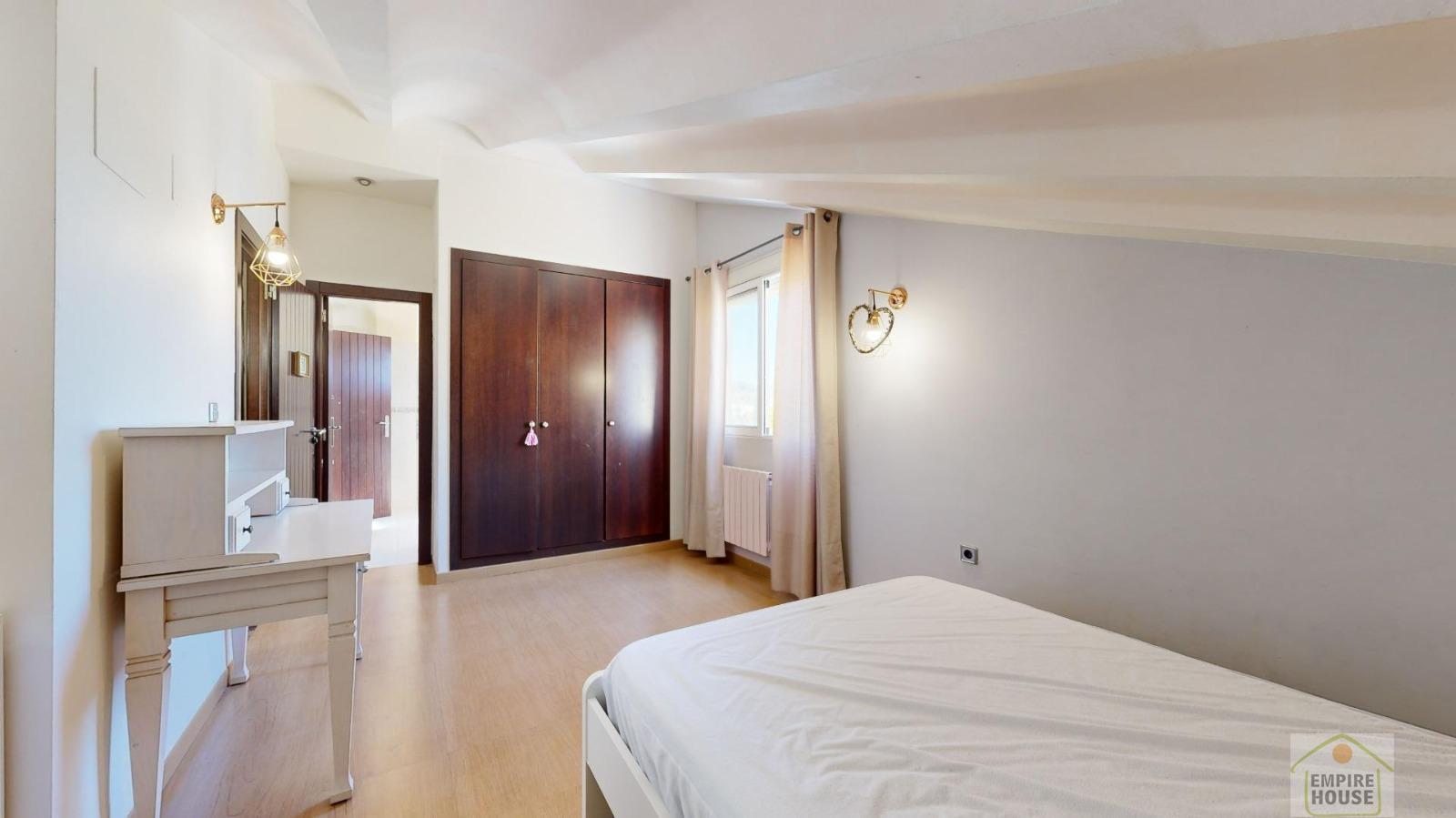 For sale of chalet in Gilet