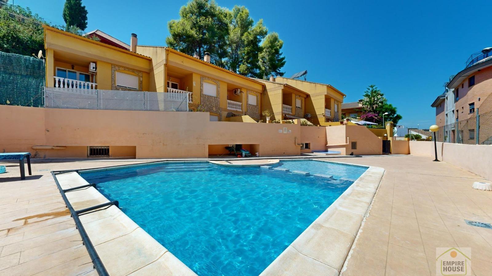 For sale of chalet in Gilet