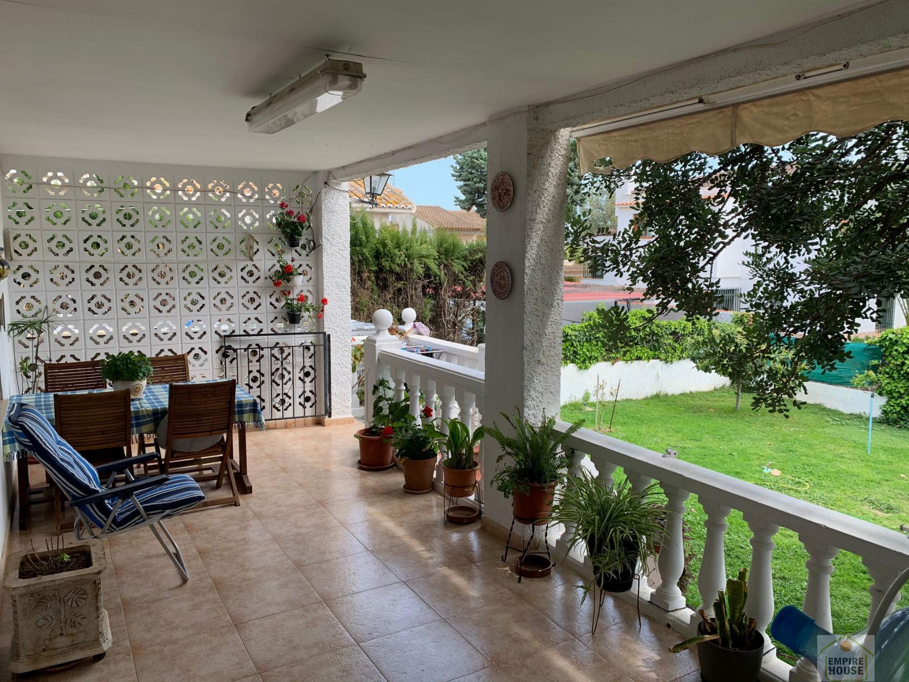 For sale of chalet in Torrent