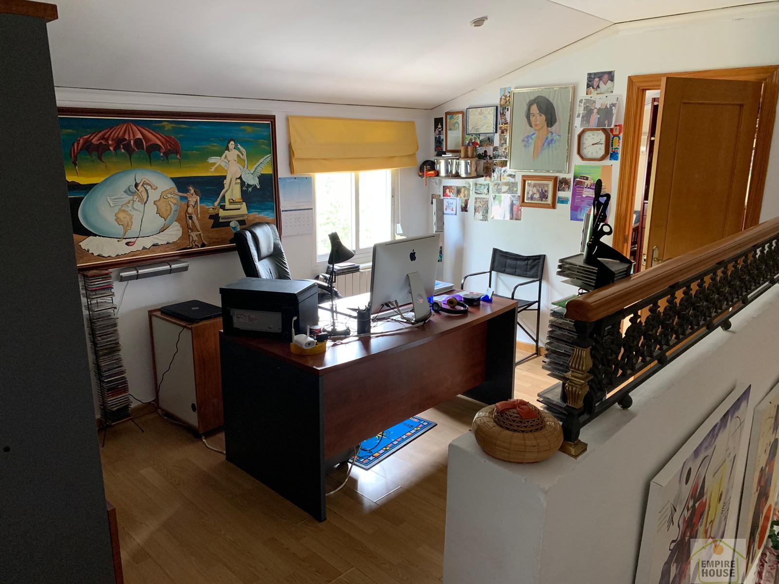 For sale of chalet in Torrent