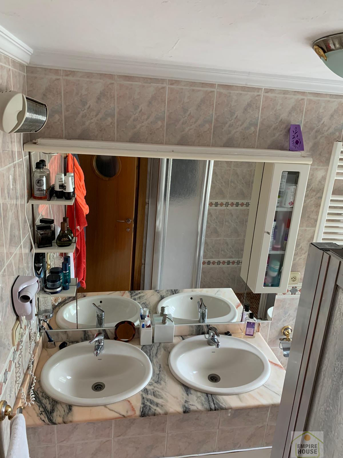 For sale of chalet in Torrent