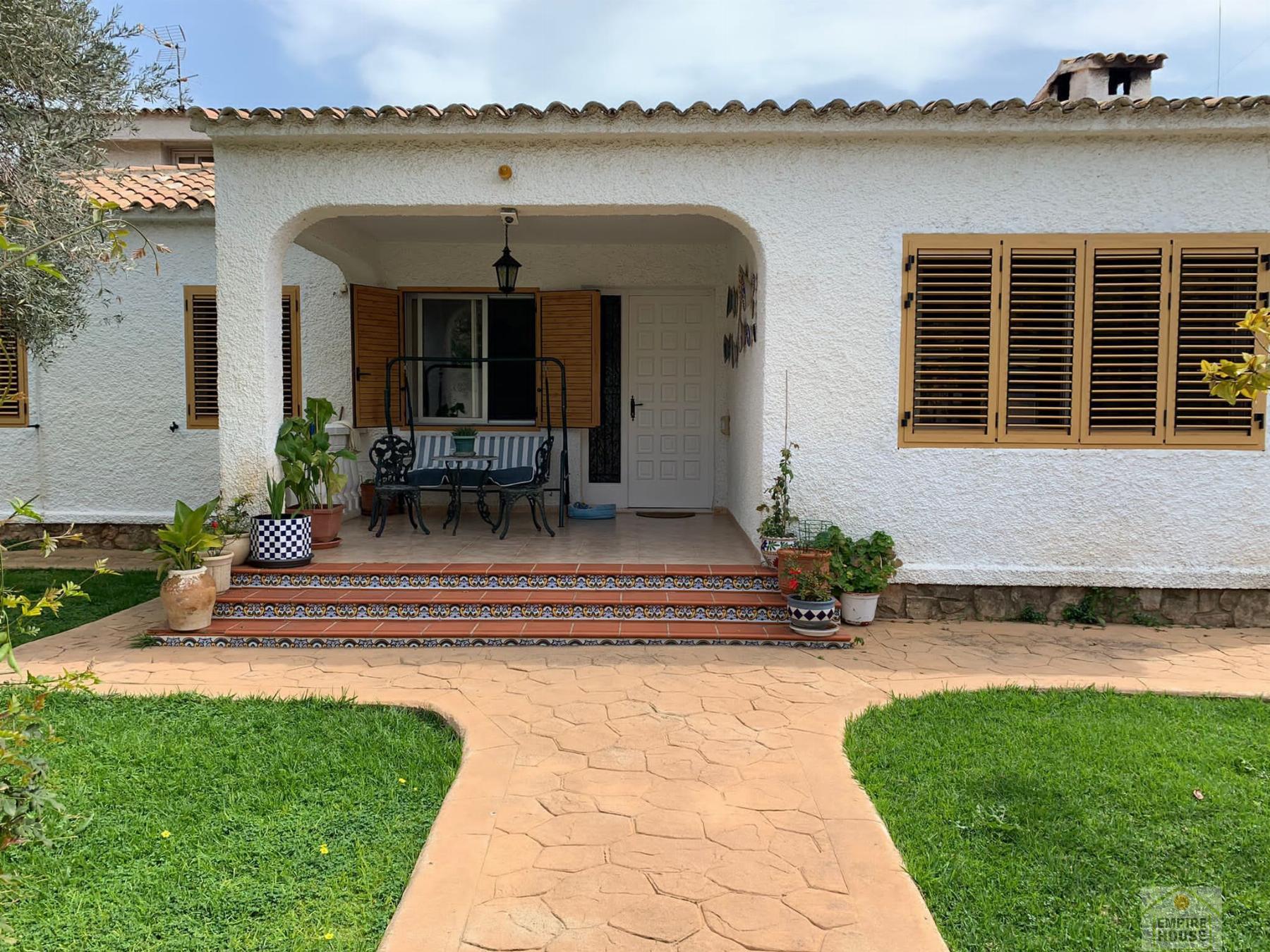 For sale of chalet in Torrent
