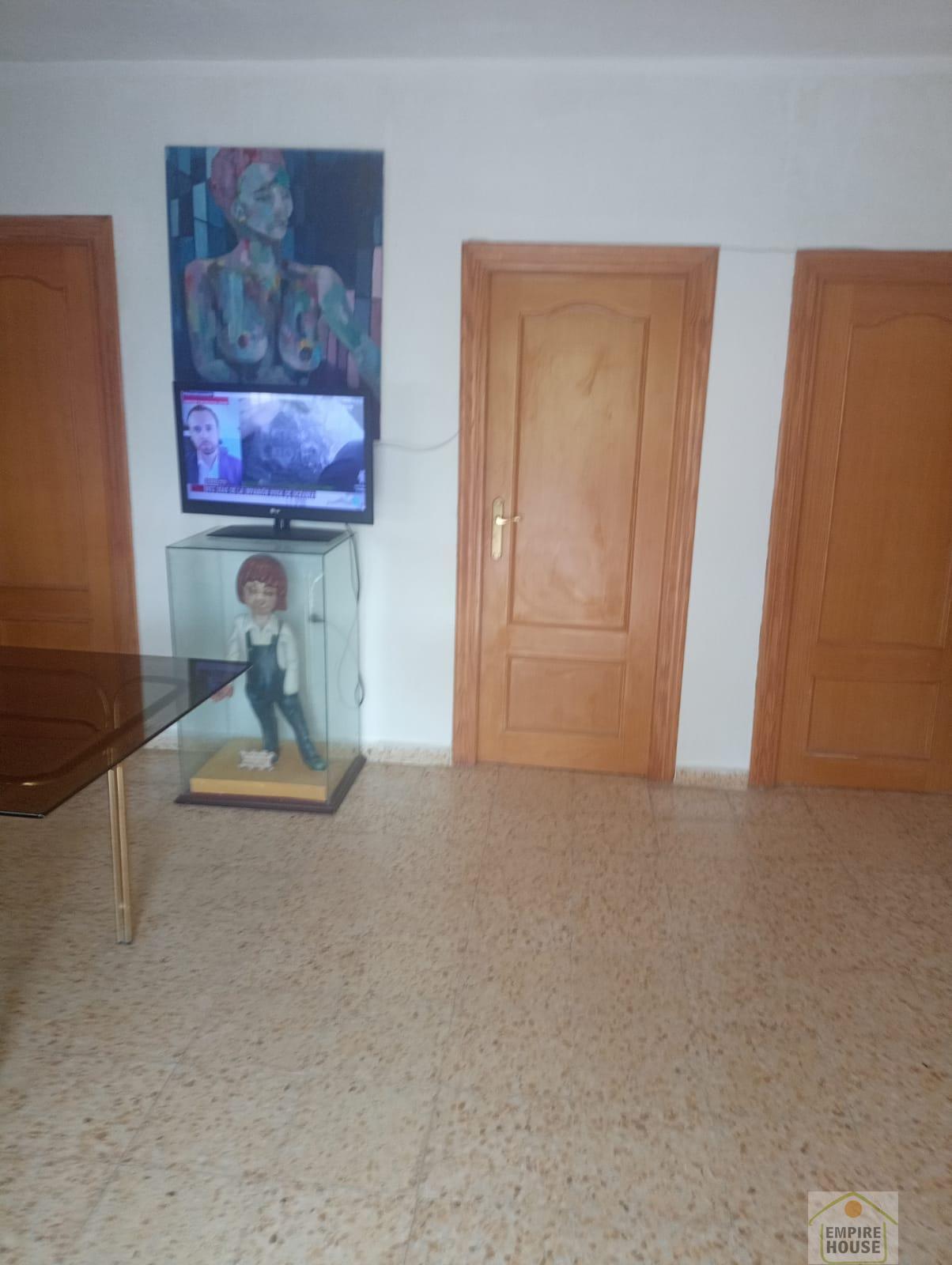 For sale of chalet in Llíria