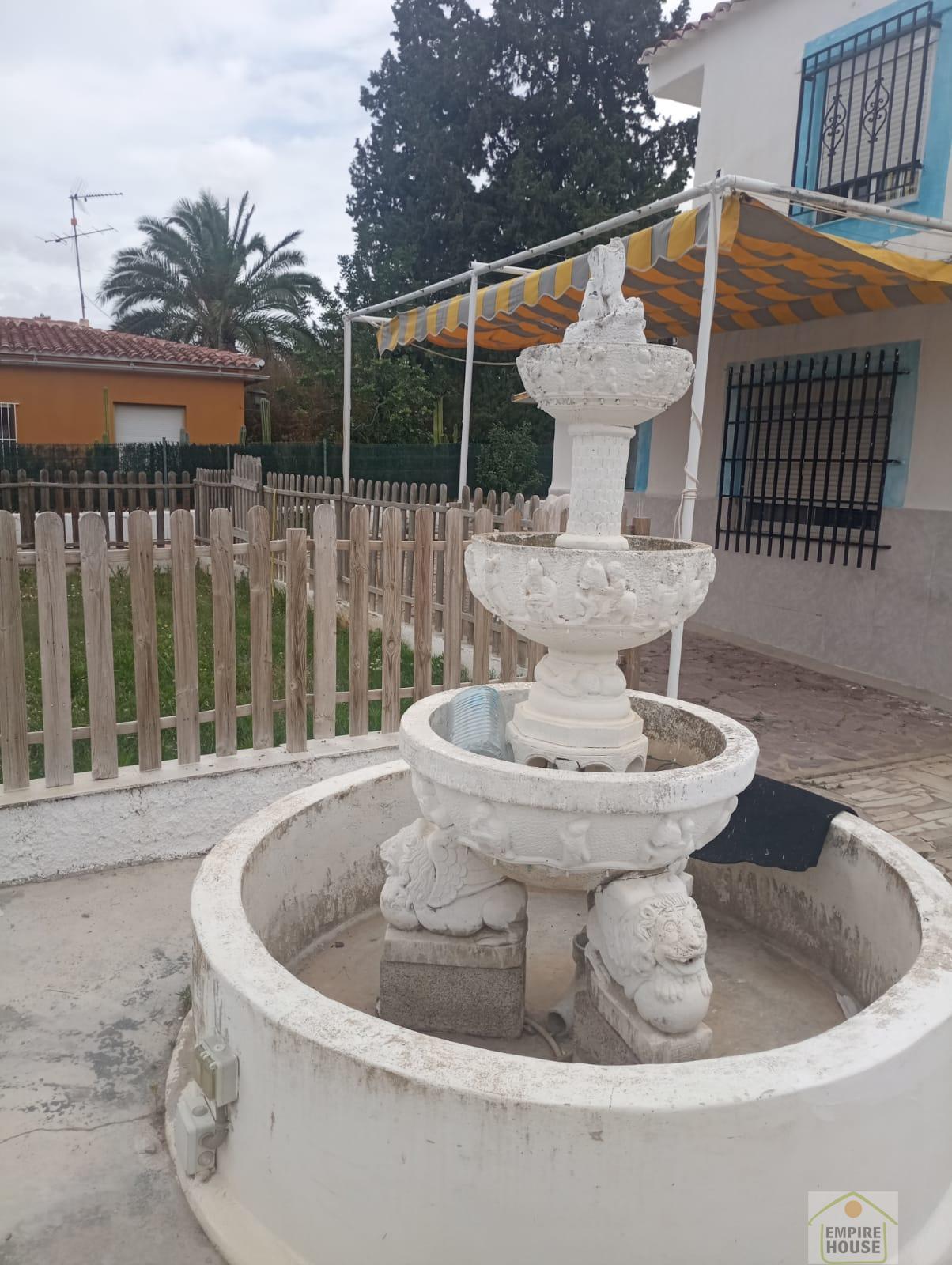 For sale of chalet in Llíria