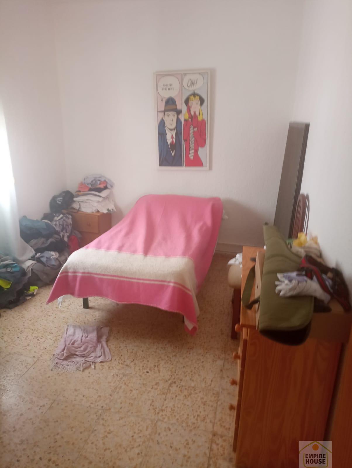 For sale of chalet in Llíria