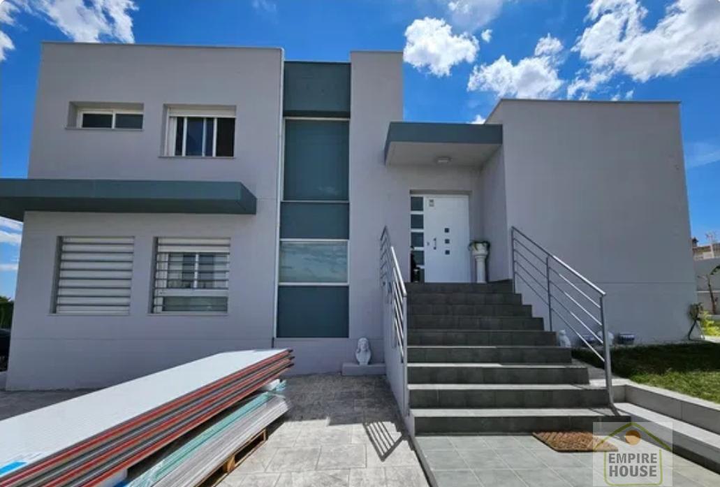 Venta de chalet en Montroy