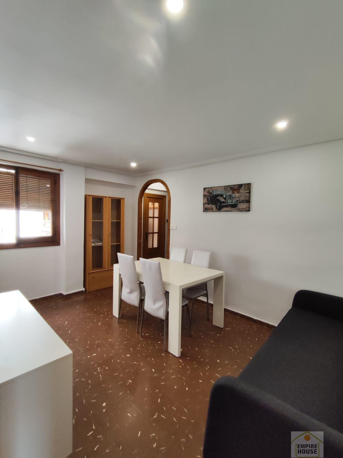 For rent of flat in Valencia