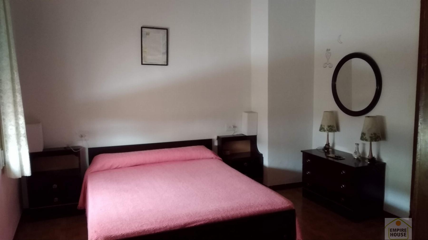 For sale of house in Alcalá del Júcar