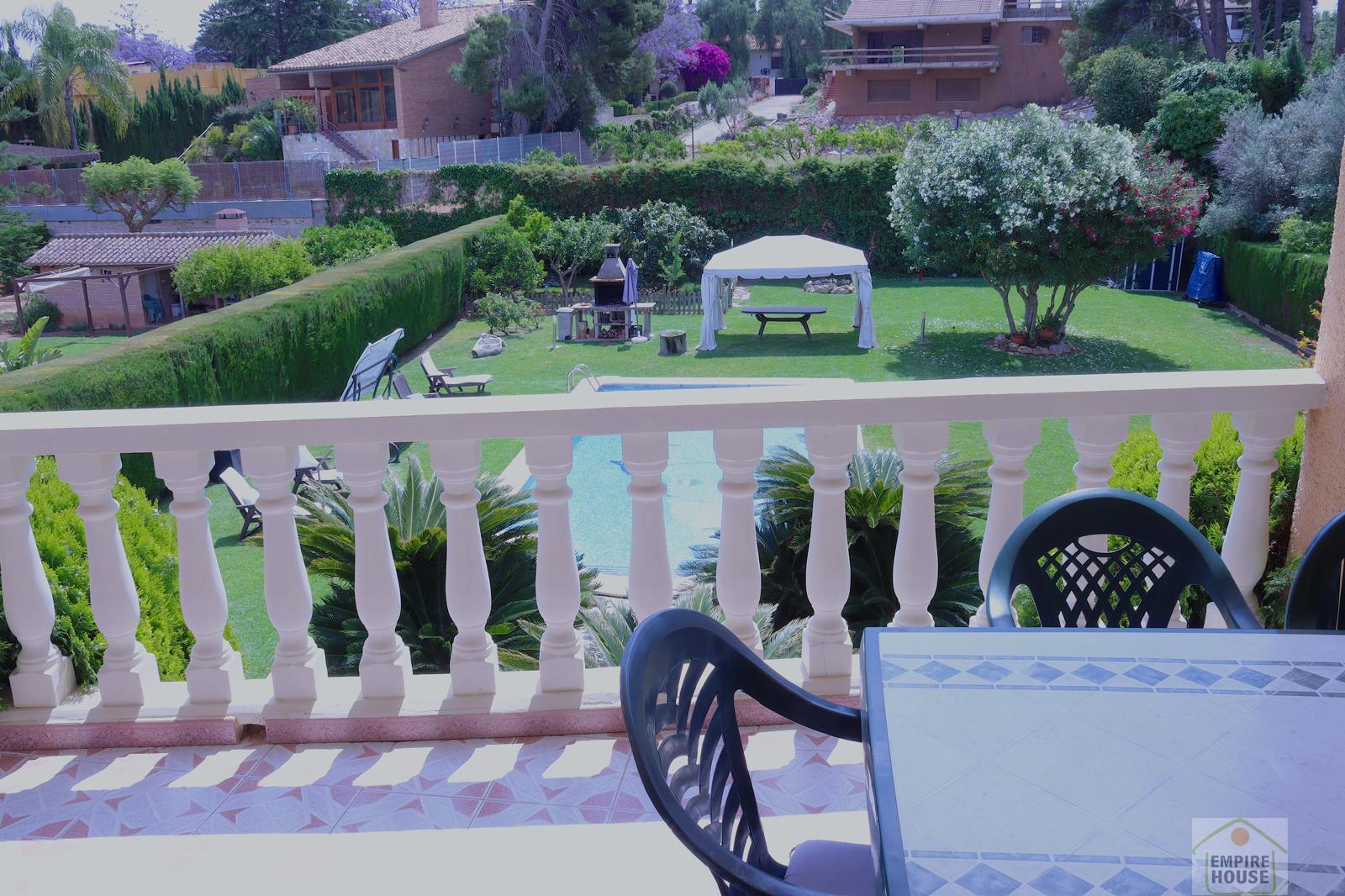 For sale of chalet in Torrent
