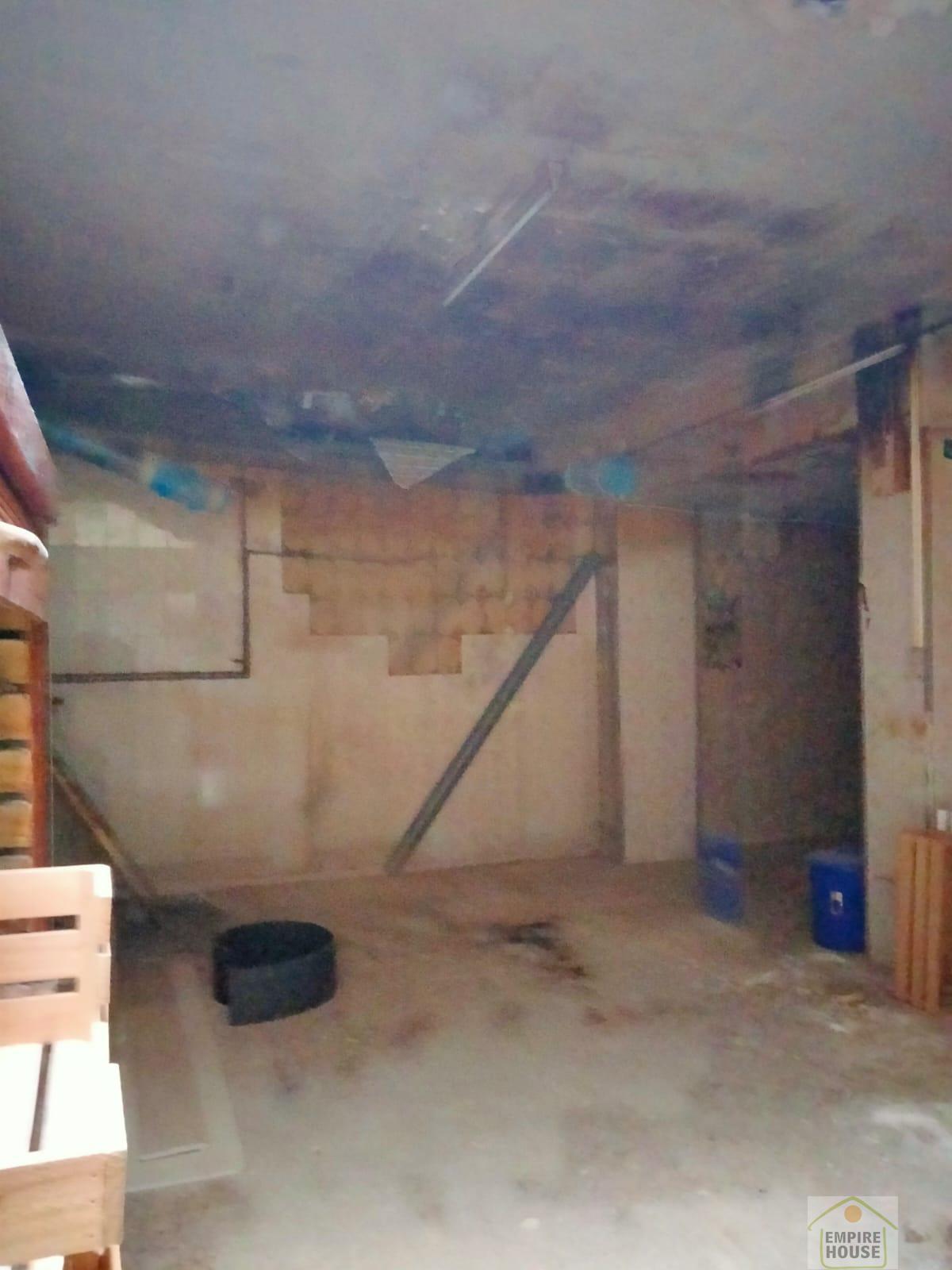 For sale of premises in Valencia