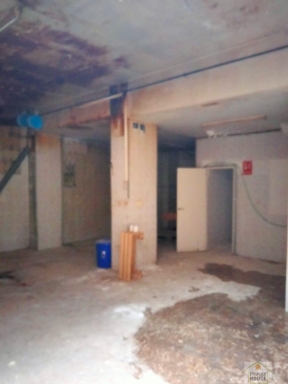 For sale of premises in Valencia