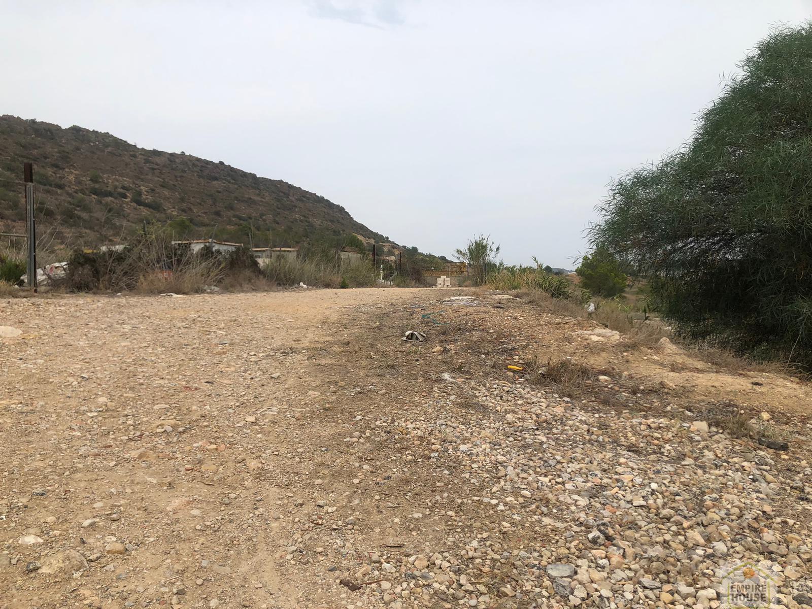 For sale of land in Monserrat