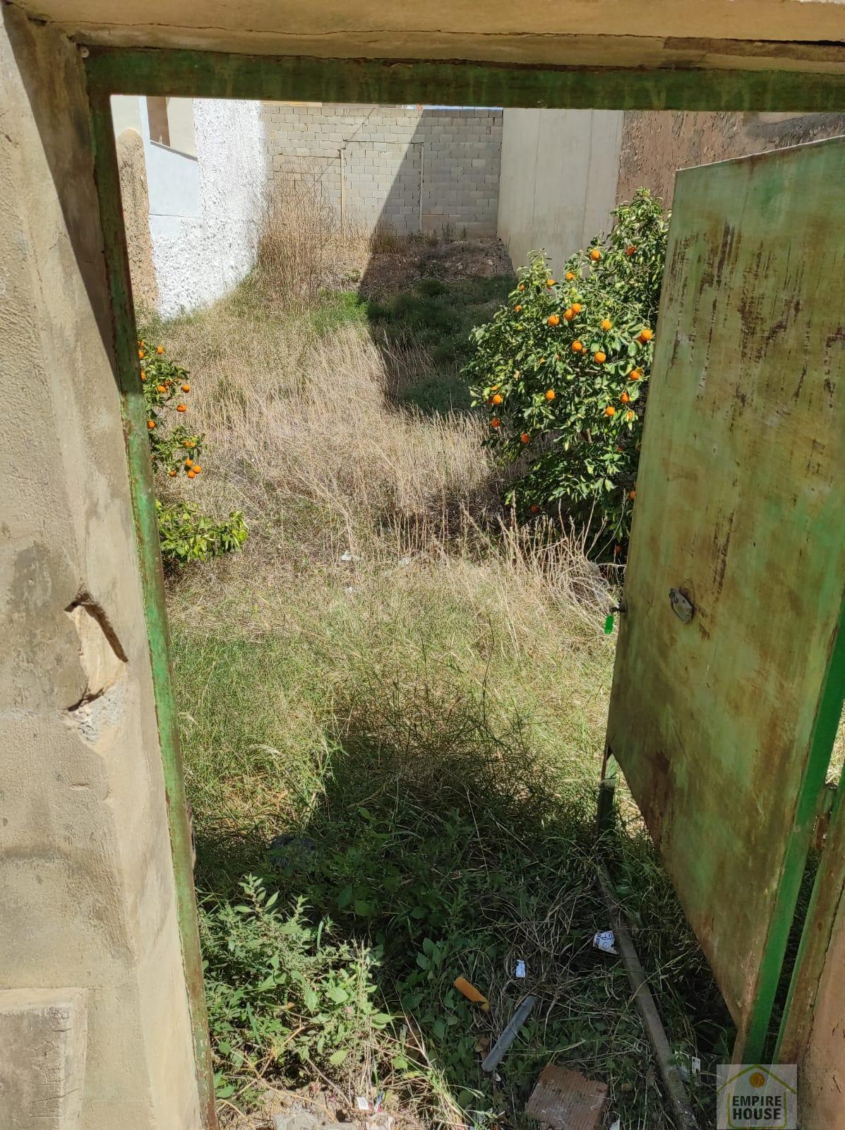 For sale of land in Monserrat