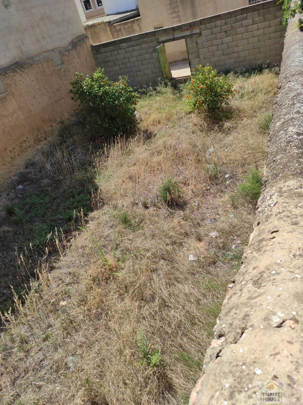 For sale of land in Monserrat