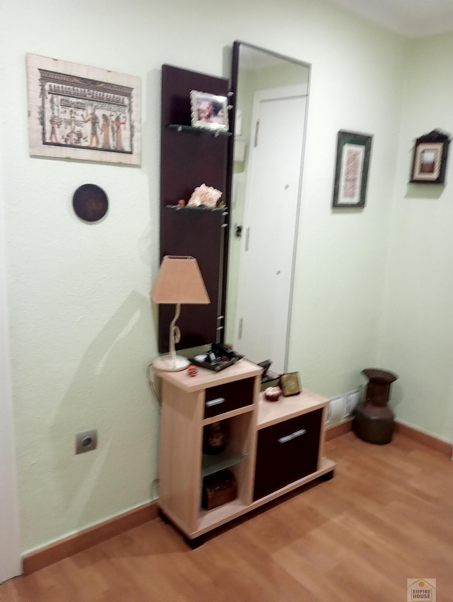 For sale of flat in Torrent