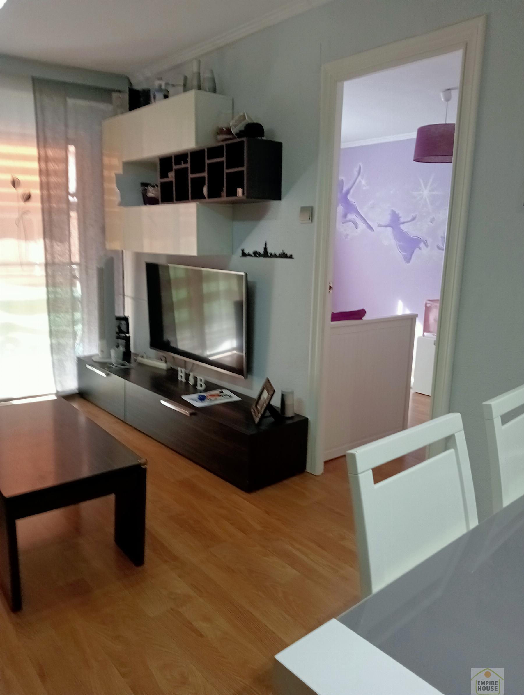 For sale of flat in Torrent
