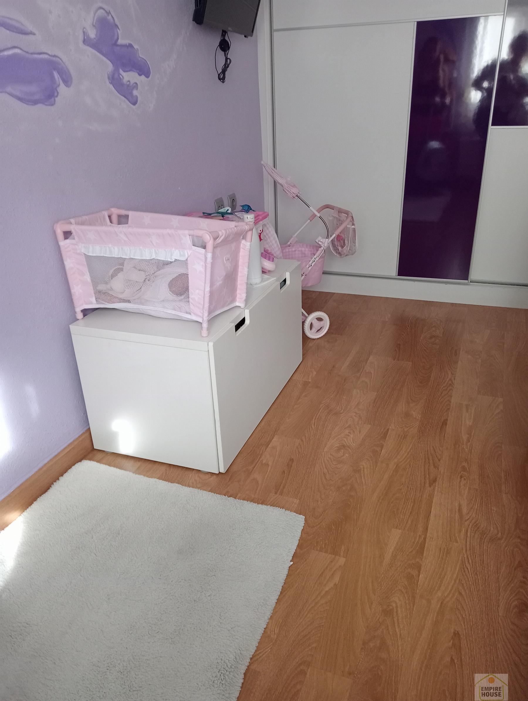 For sale of flat in Torrent