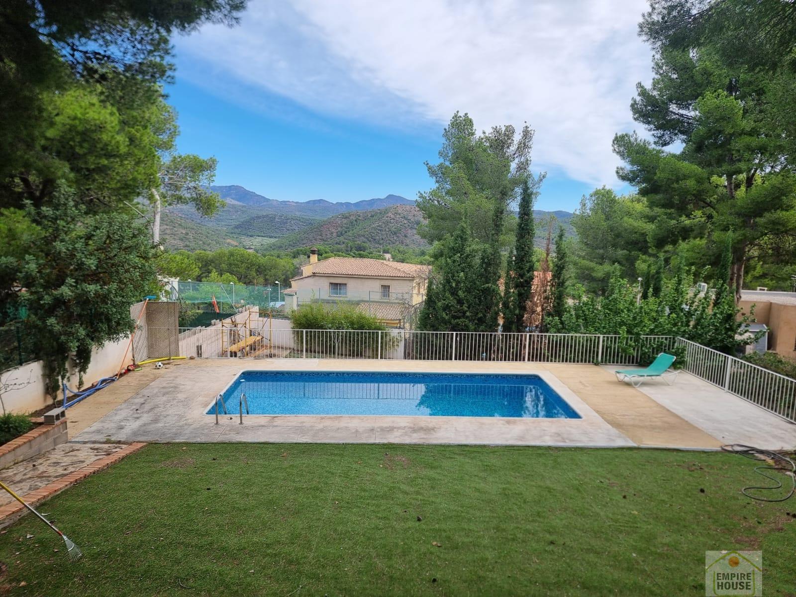 Alquiler de chalet en Algar de Palancia