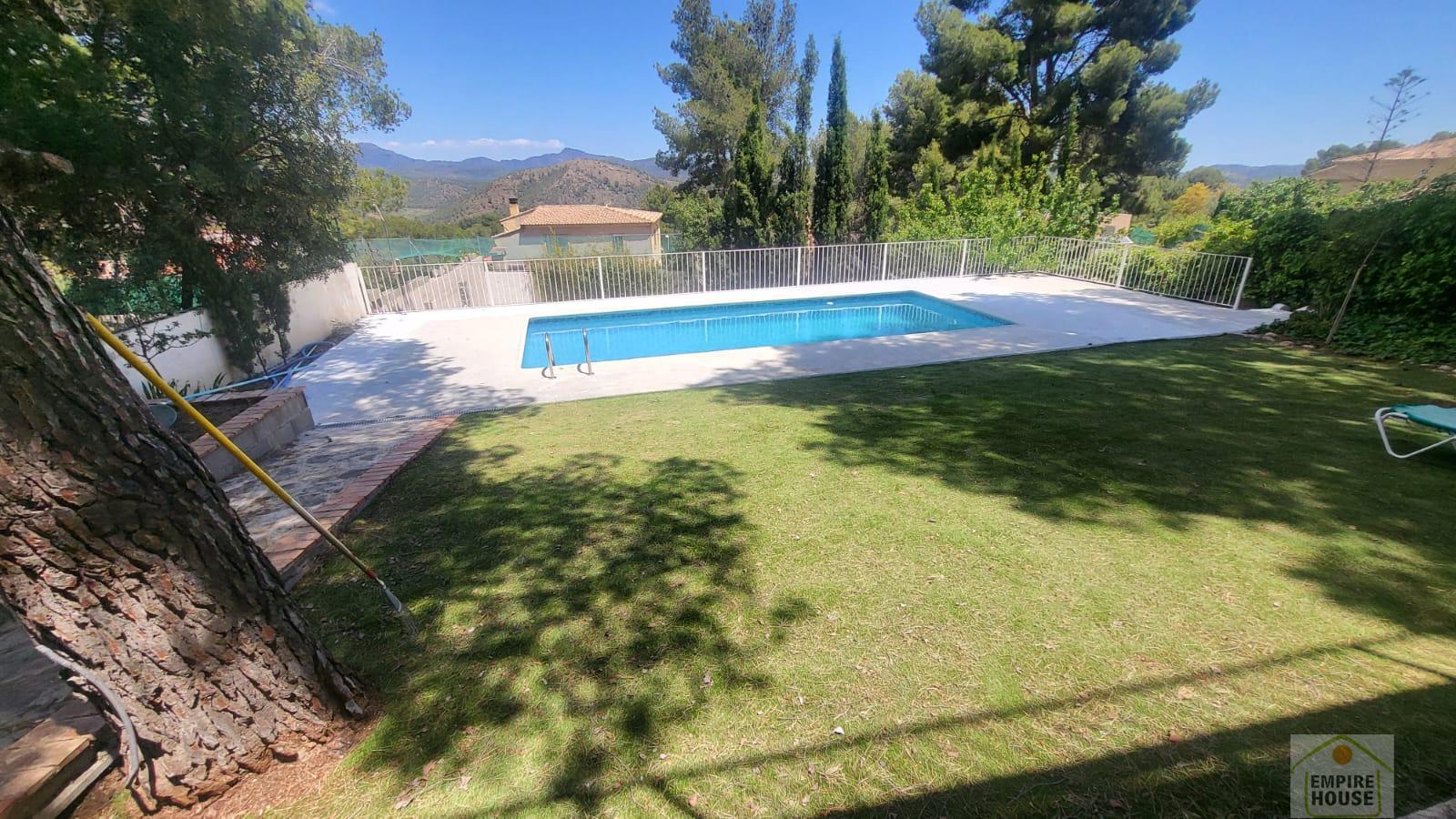Alquiler de chalet en Algar de Palancia
