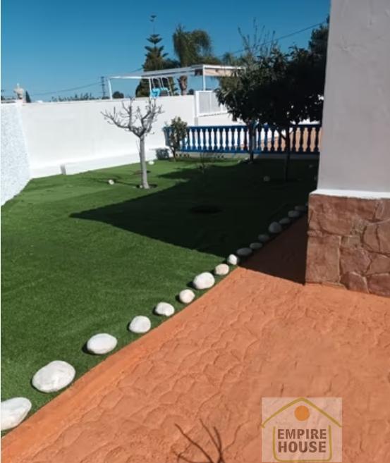 For sale of chalet in Godelleta