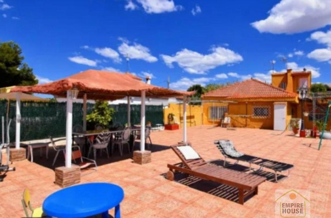 For sale of chalet in Torrent