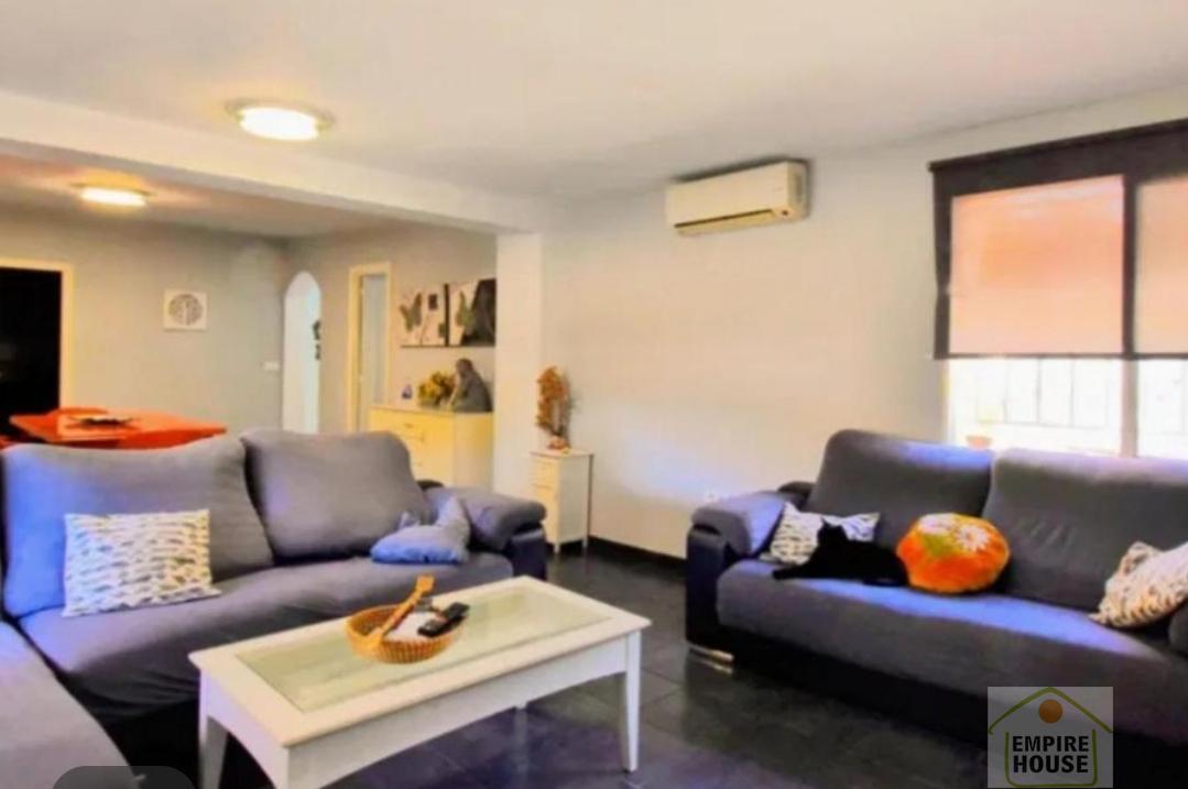 For sale of chalet in Torrent