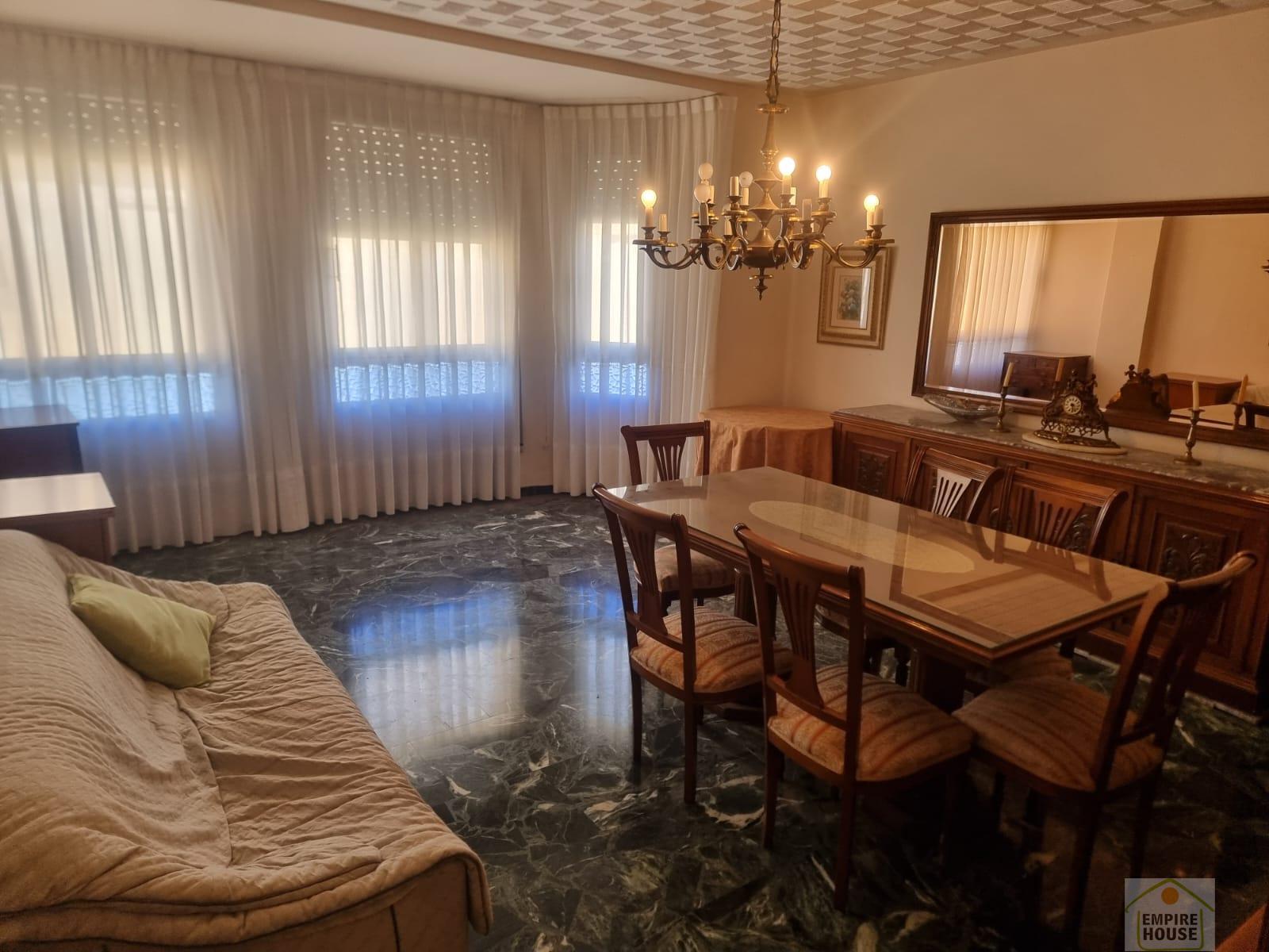 Venta de casa en Benetússer