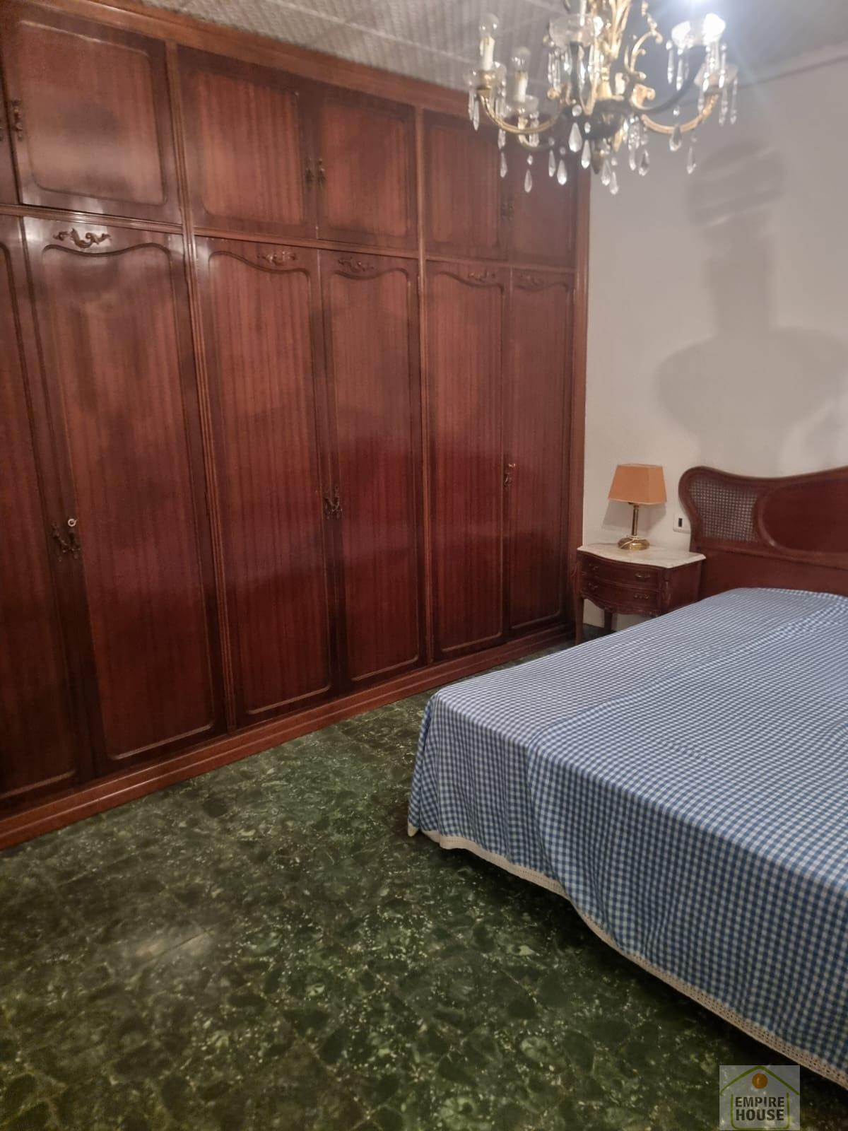 Venta de casa en Benetússer