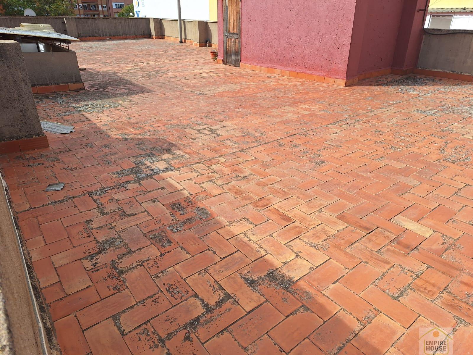 Venta de casa en Benetússer