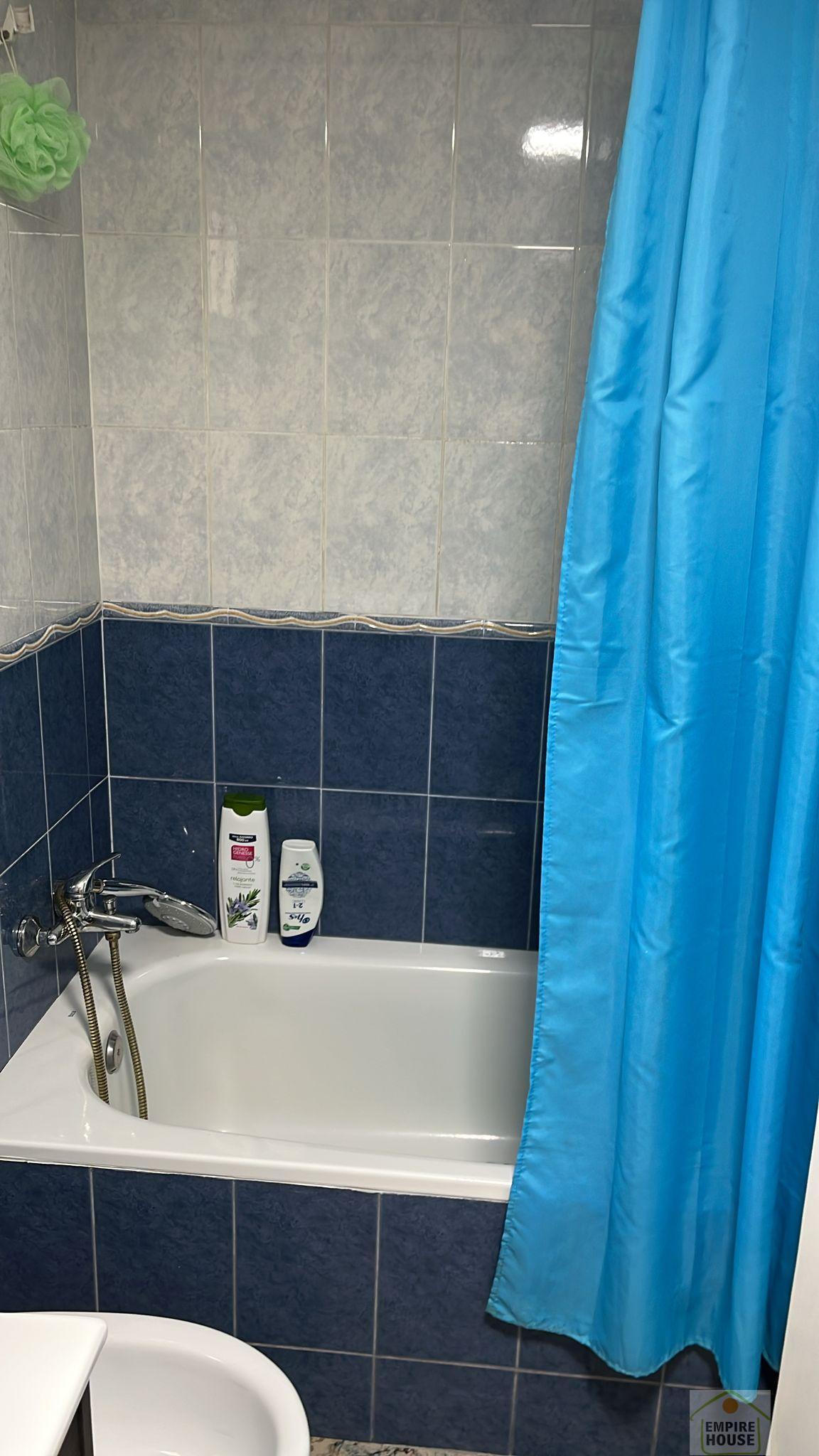 For sale of flat in Torrent