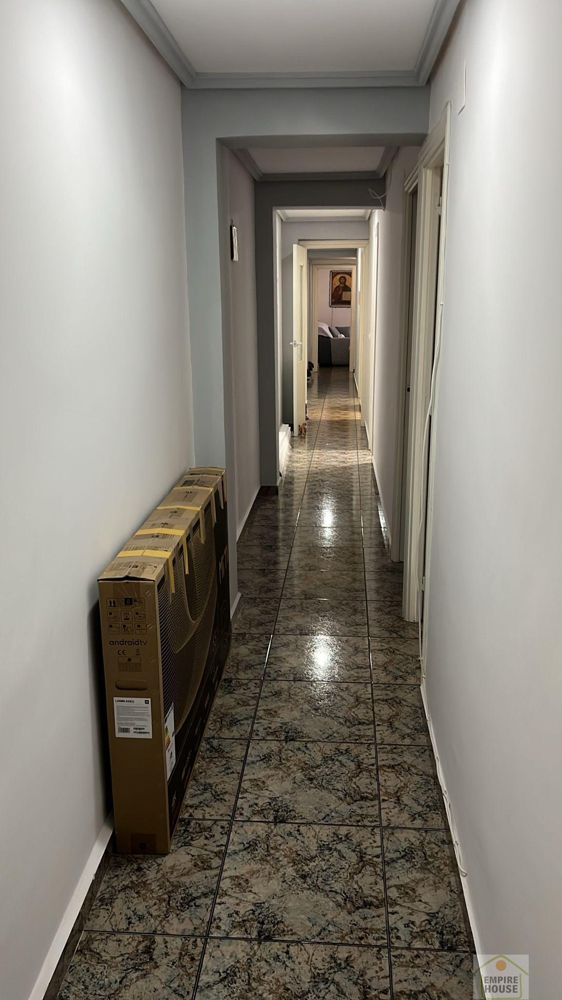 For sale of flat in Torrent
