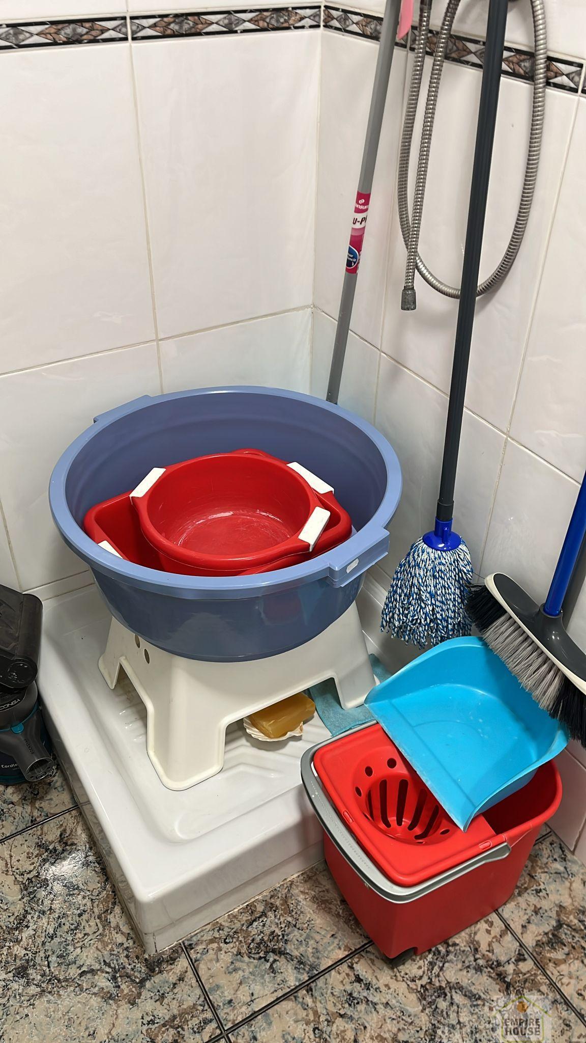 For sale of flat in Torrent