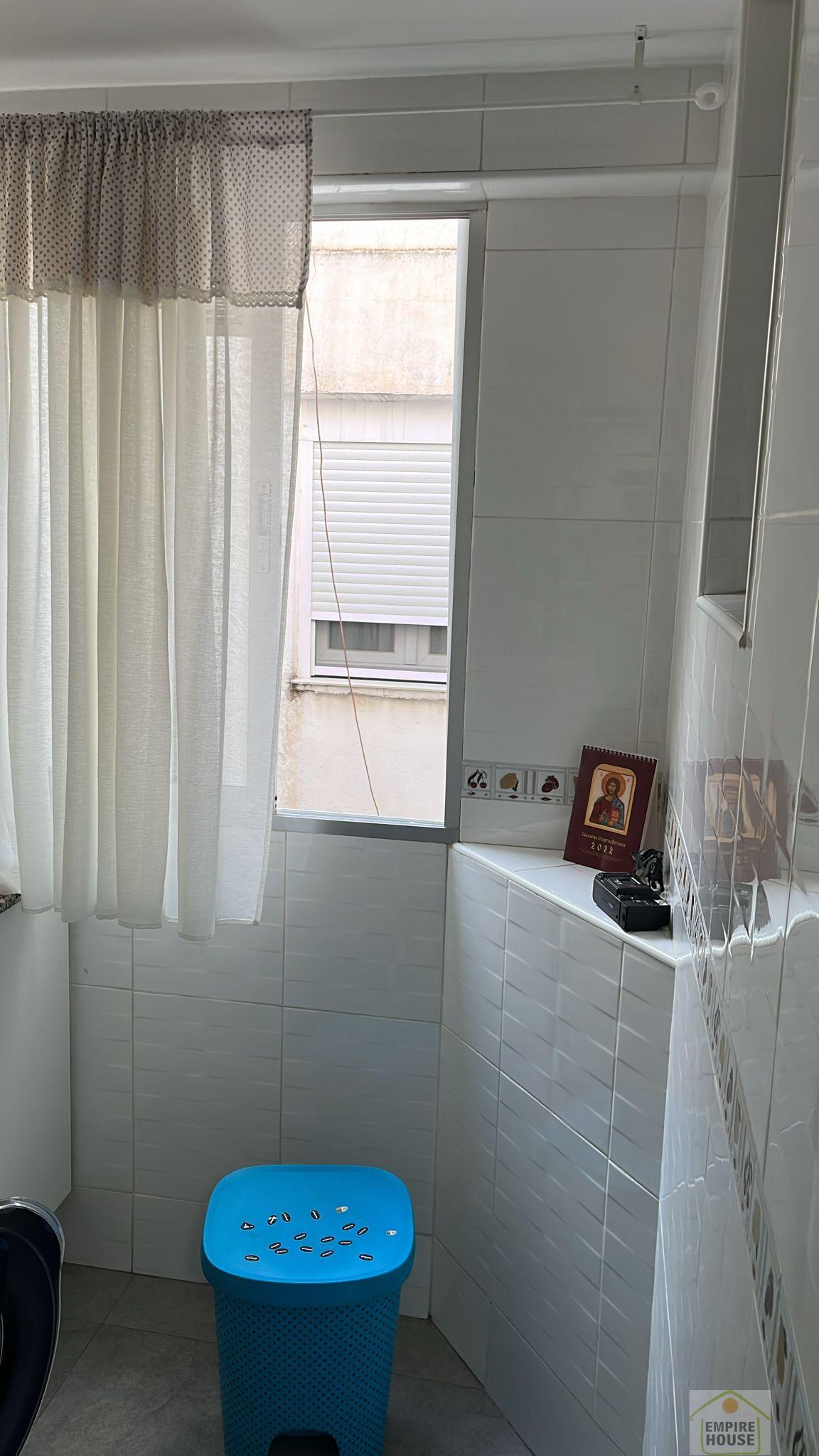 For sale of flat in Torrent