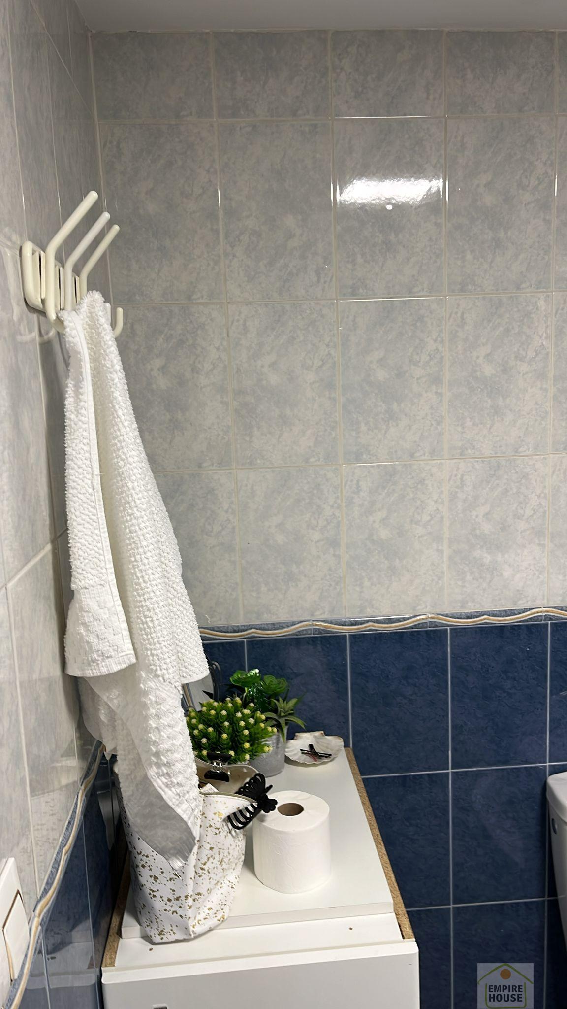 For sale of flat in Torrent