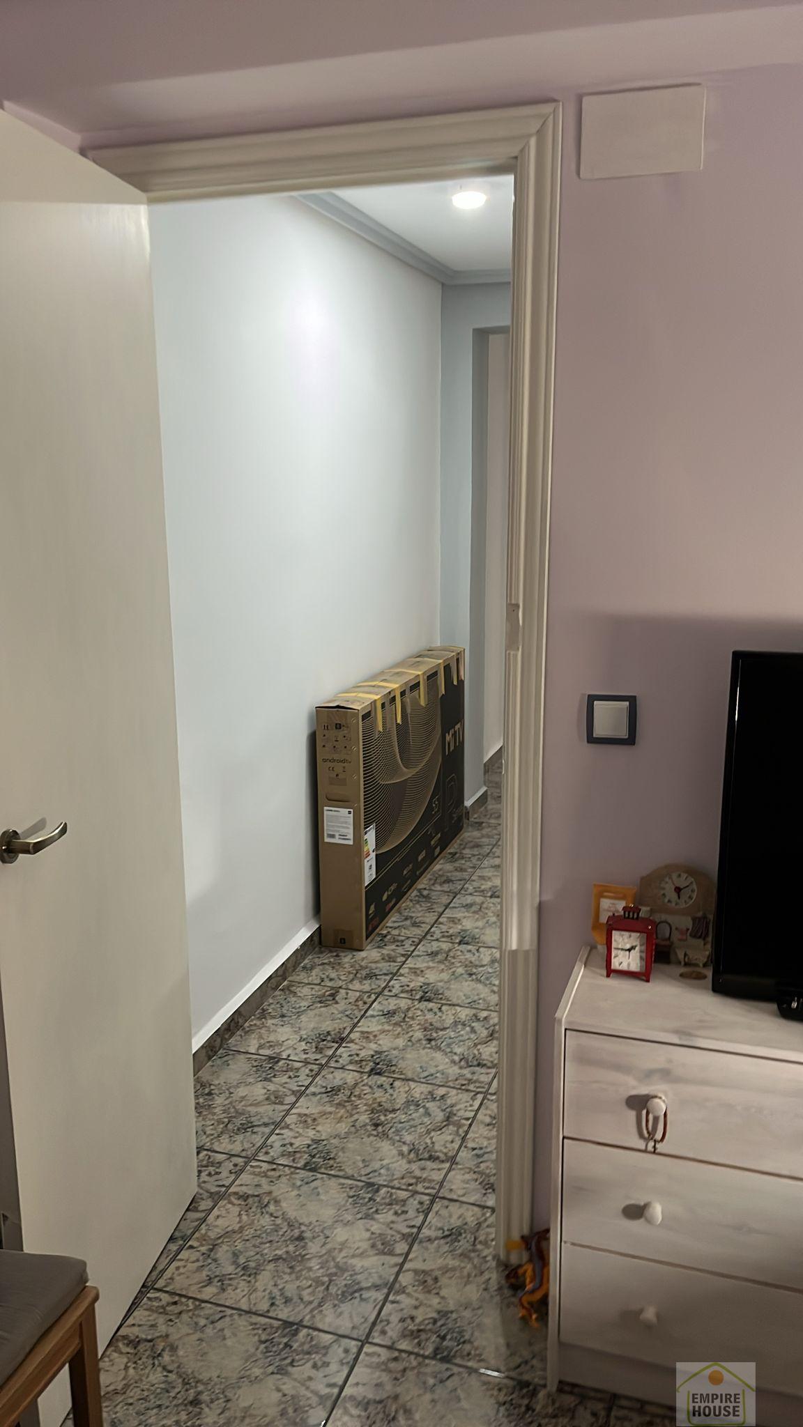 For sale of flat in Torrent