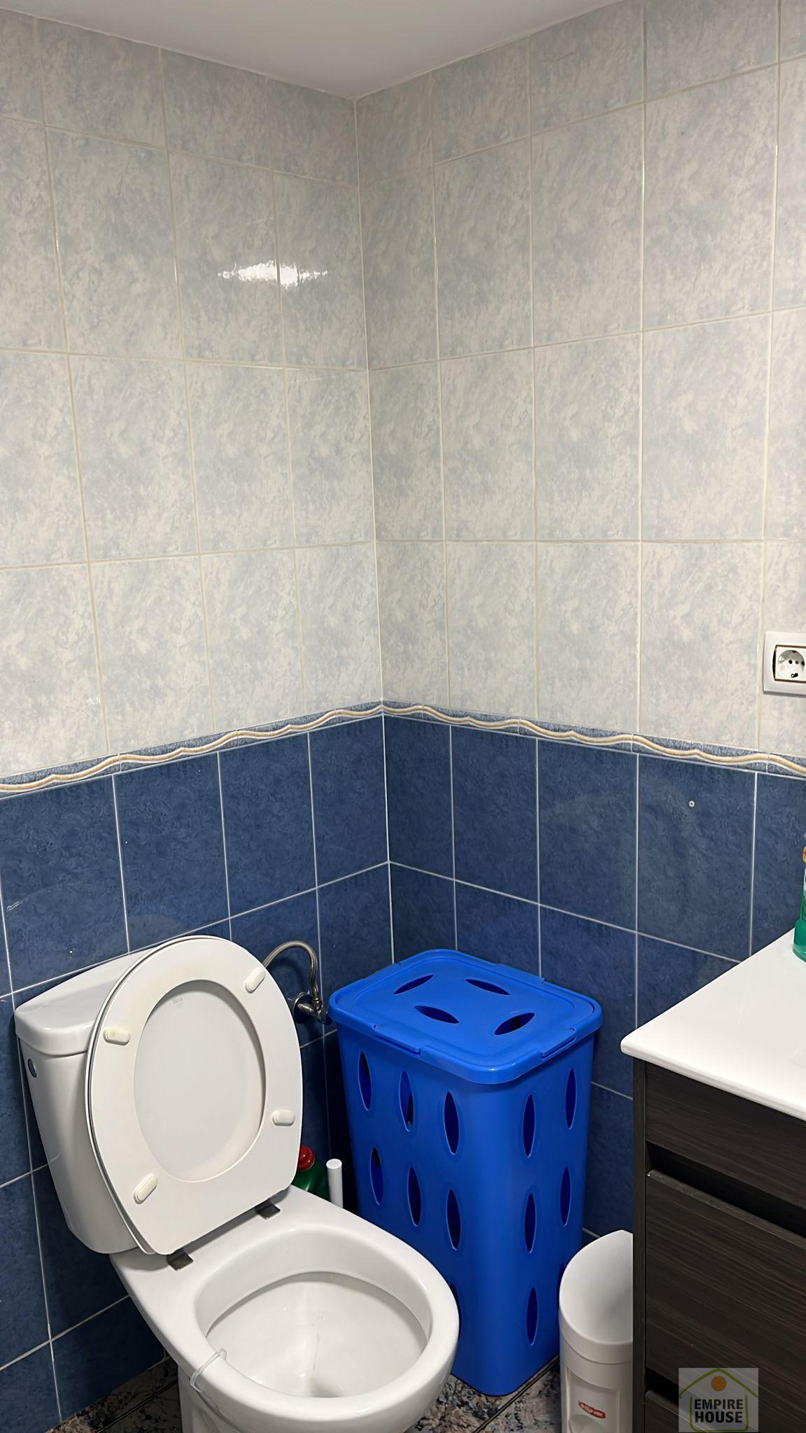 For sale of flat in Torrent