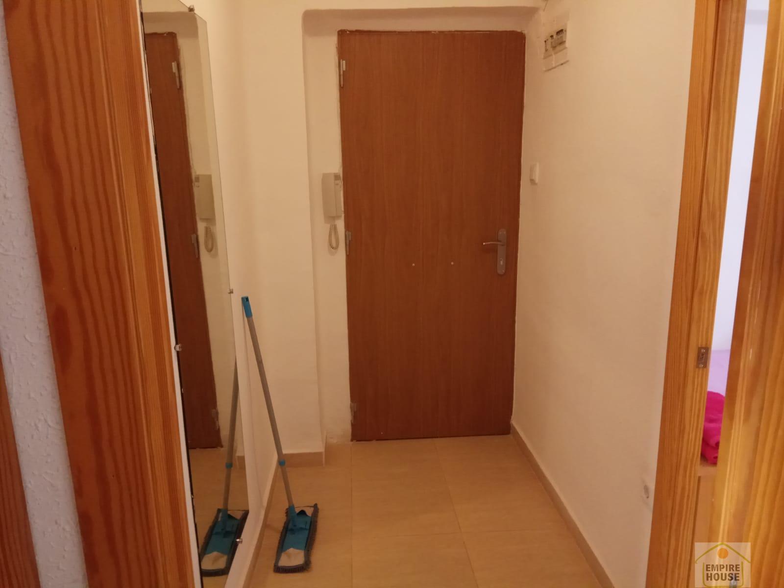 For sale of flat in Valencia