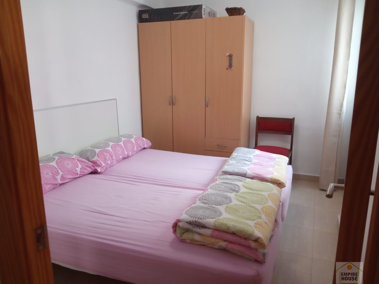 For sale of flat in Valencia