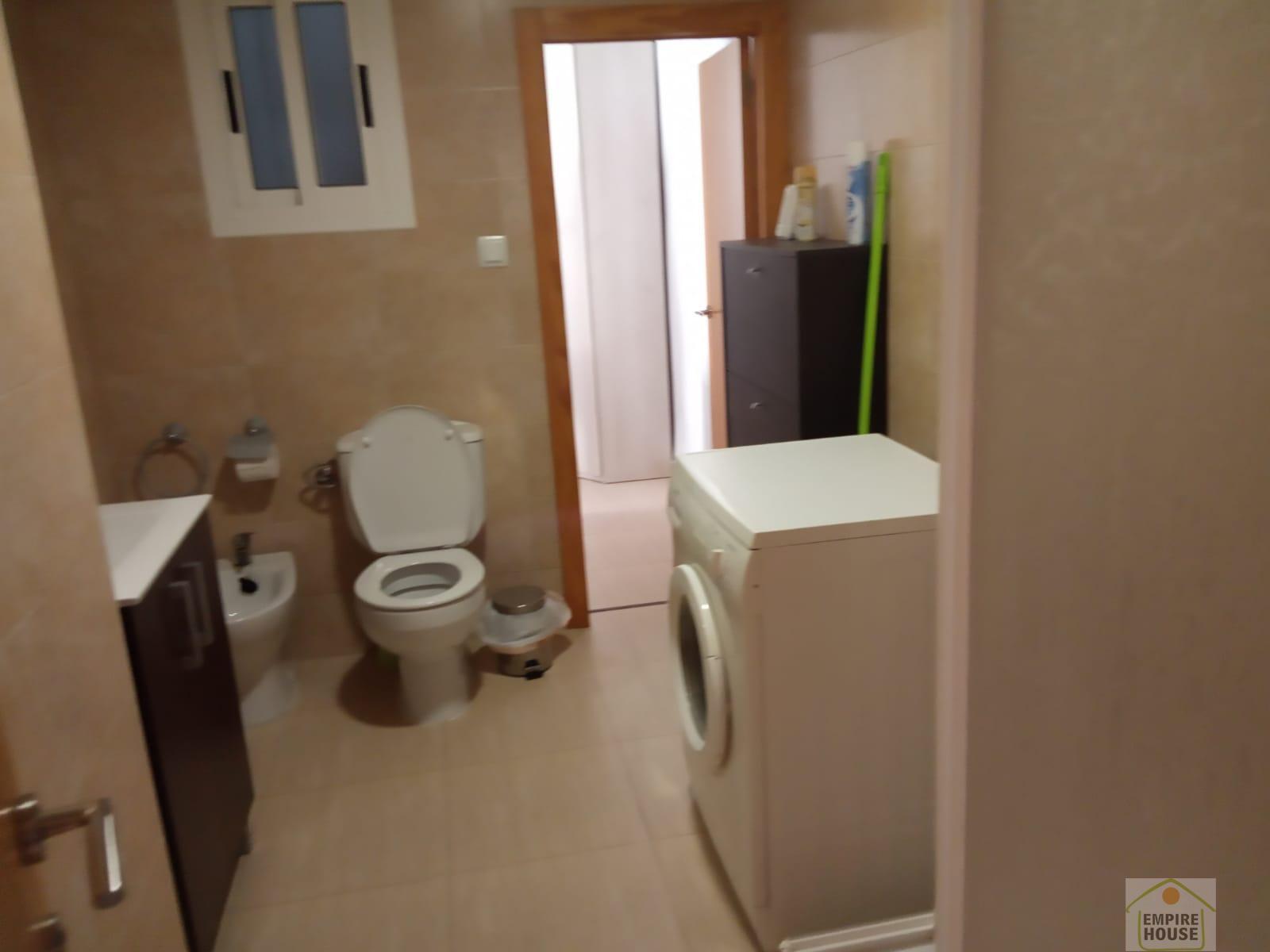 For sale of flat in Valencia