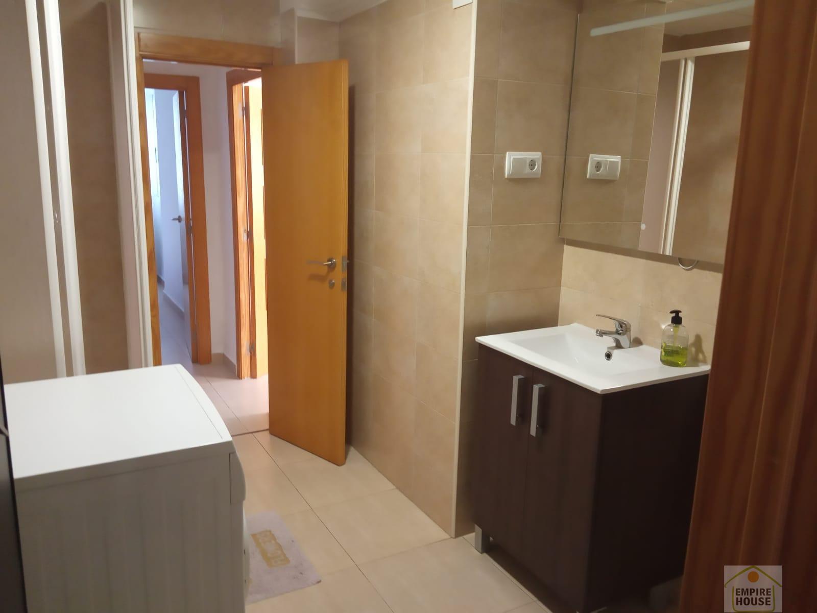 For sale of flat in Valencia