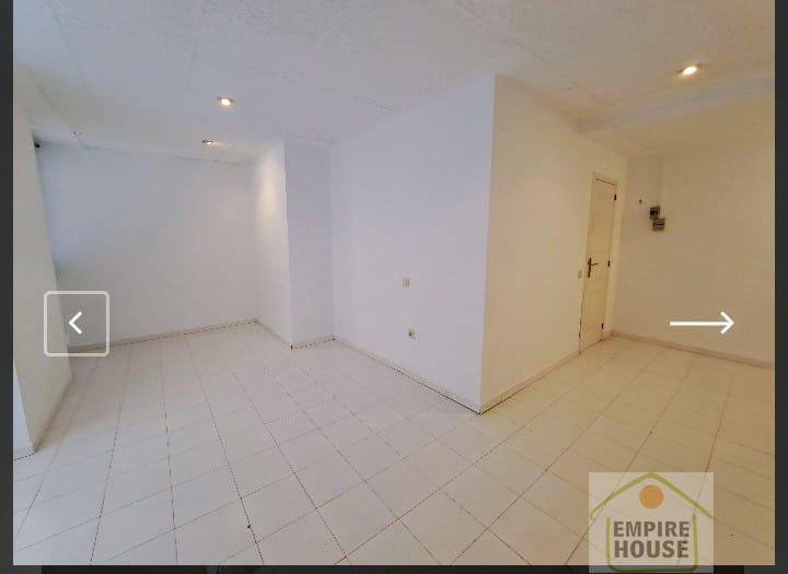 For rent of office in Valencia