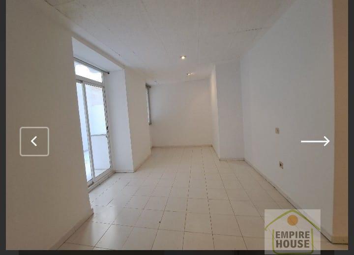 For rent of office in Valencia