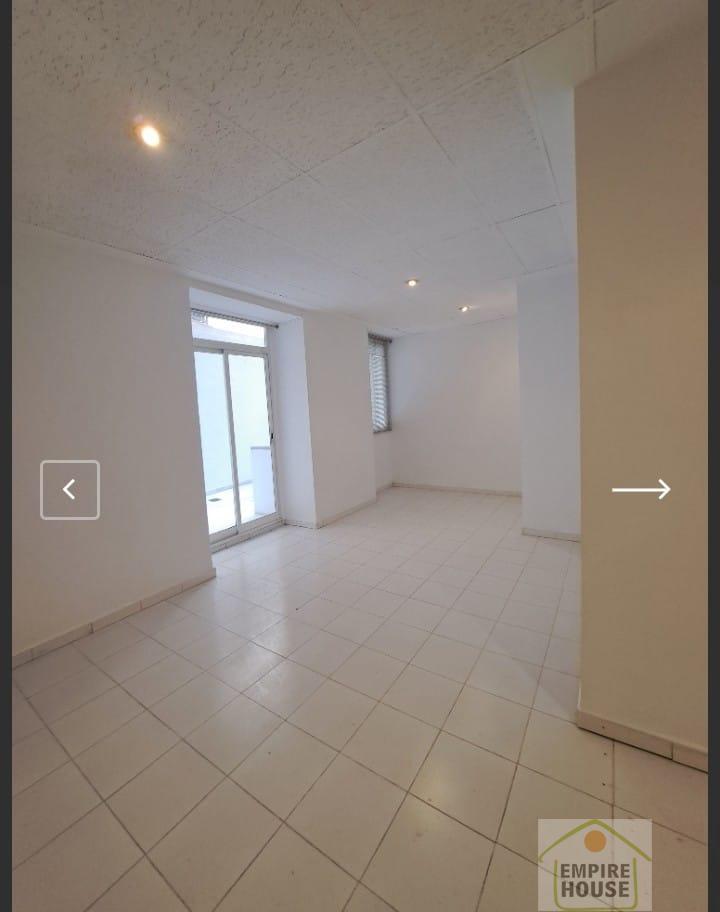 For rent of office in Valencia