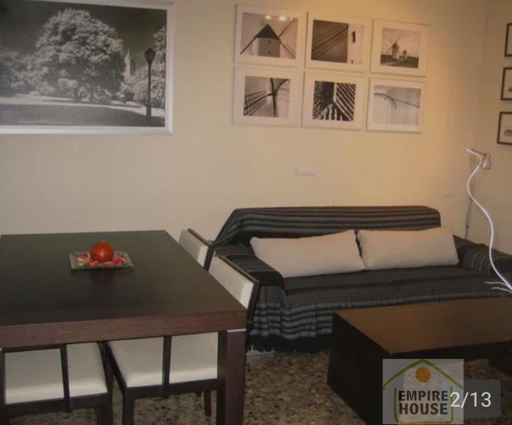 For sale of flat in Torrent