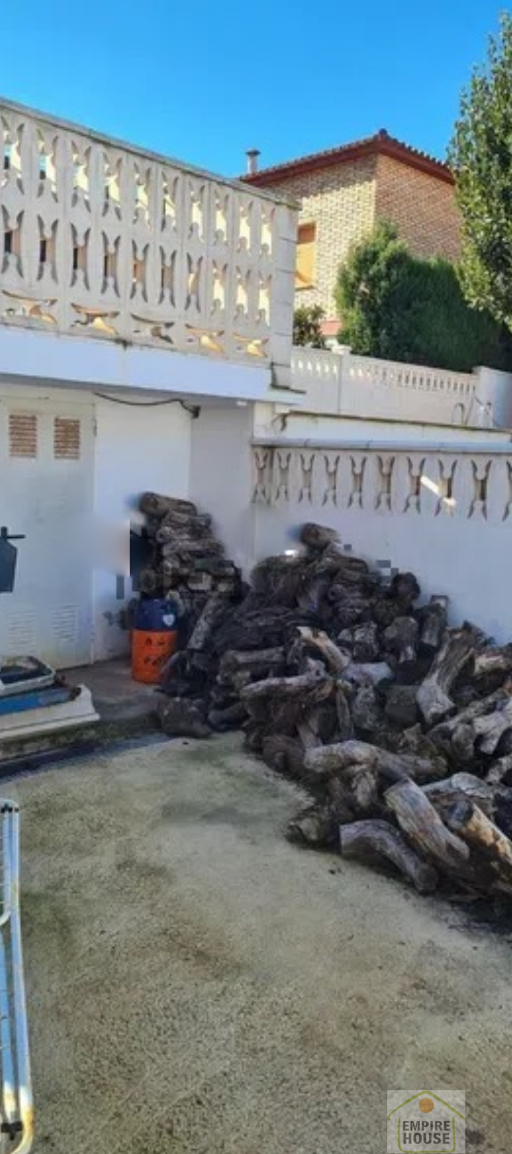 For sale of house in Gilet