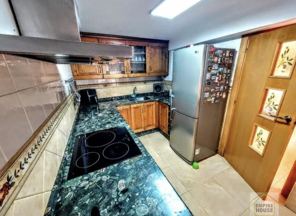 For sale of house in Gilet