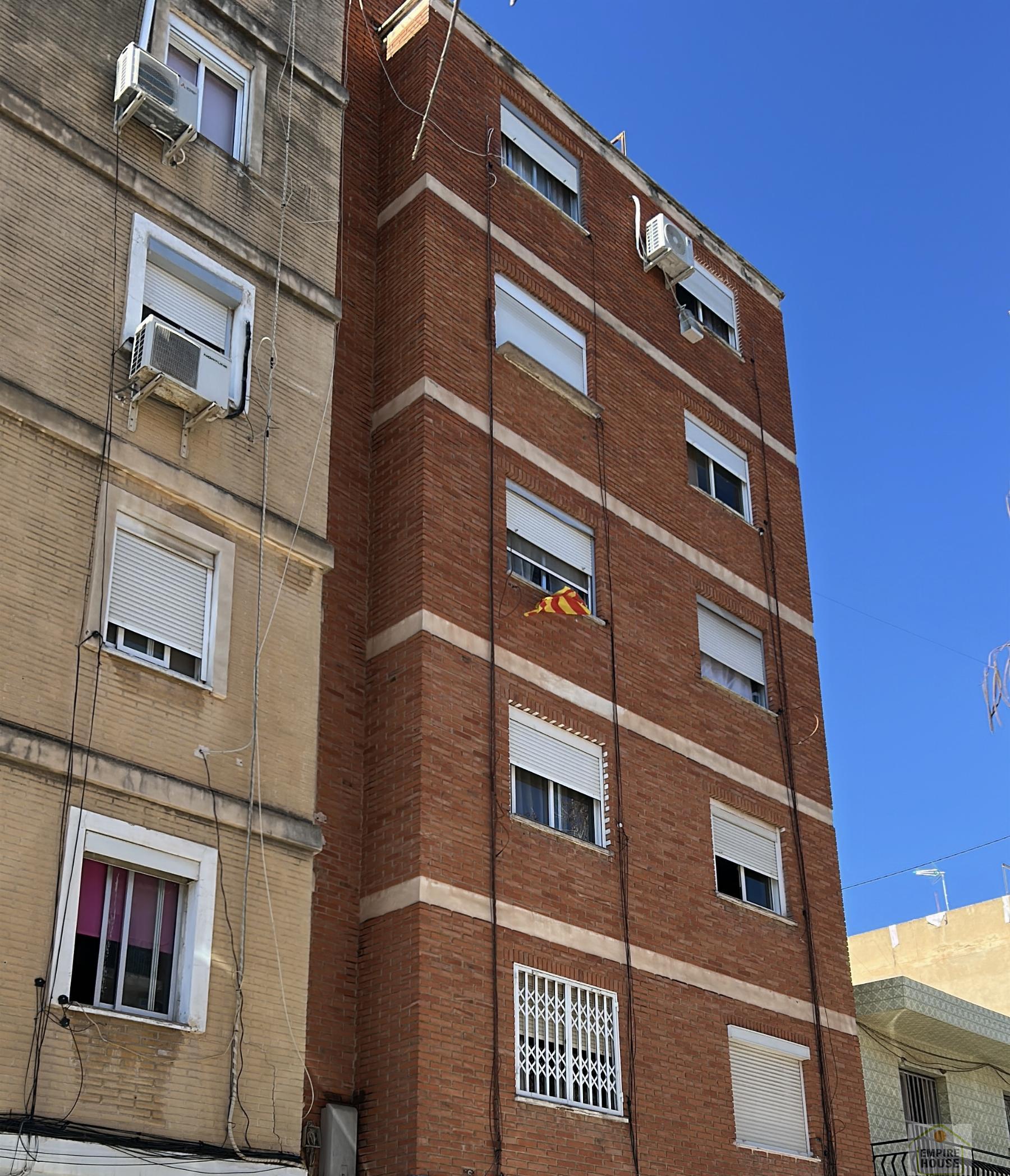 For sale of flat in Valencia
