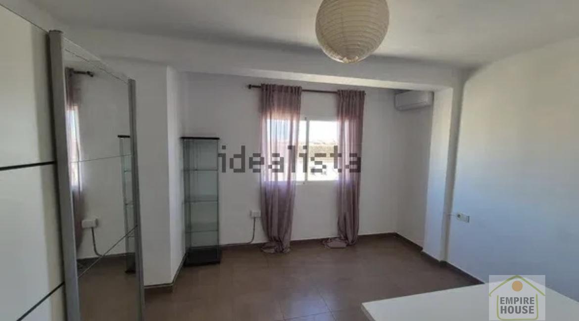 For sale of flat in Valencia